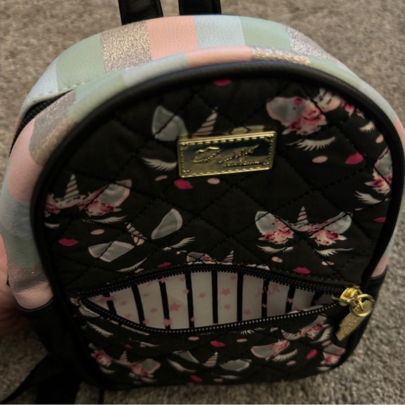 Betsey Johnson mini unicorn backpack. - Picture 7 of 7